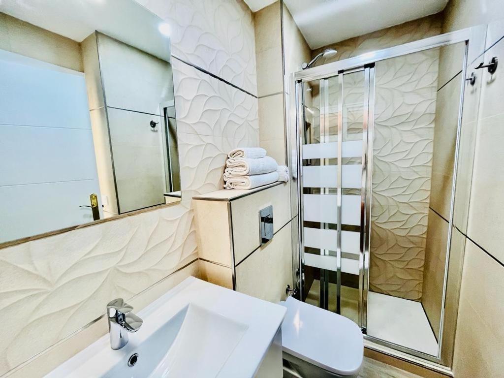 Appartamento Moderno Y Nuevo Apartamento Playa Benalmádena Esterno foto